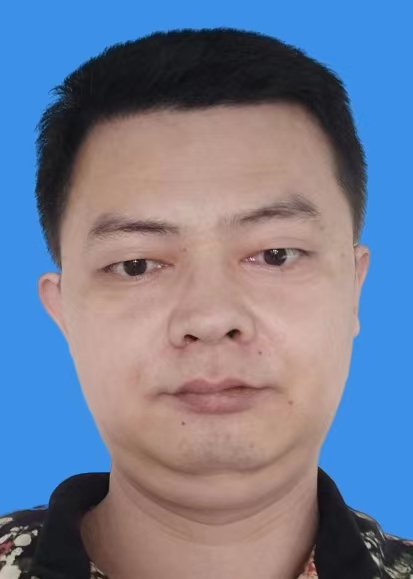 李成汉族医药研究员